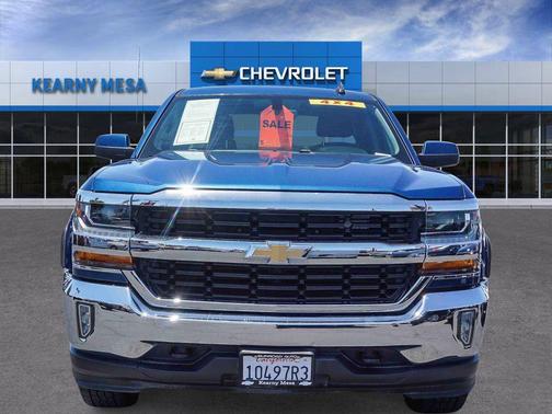 Deep Ocean Blue Metallic 2018 Chevrolet Silverado 1500 1LT