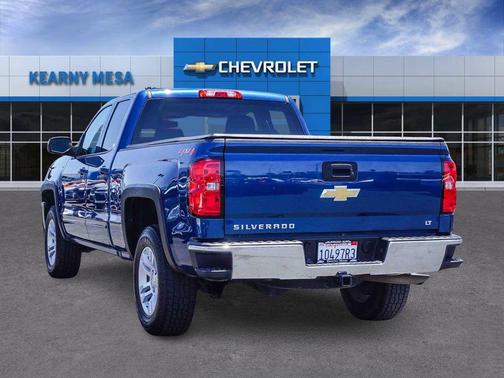 Deep Ocean Blue Metallic 2018 Chevrolet Silverado 1500 1LT