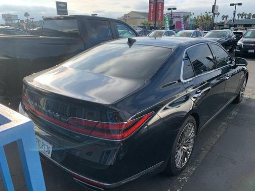 2022 Genesis G90 5.0 Ultimate