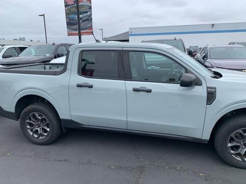 Cactus Gray 2023 Ford Maverick XLT