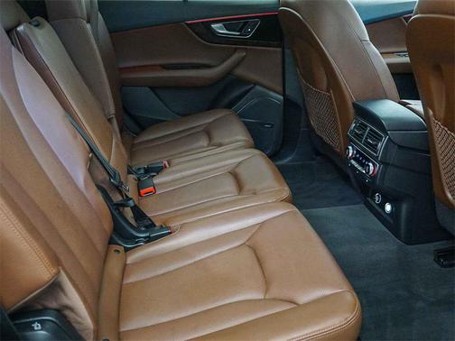 2019 Audi Q7 55 Prestige
