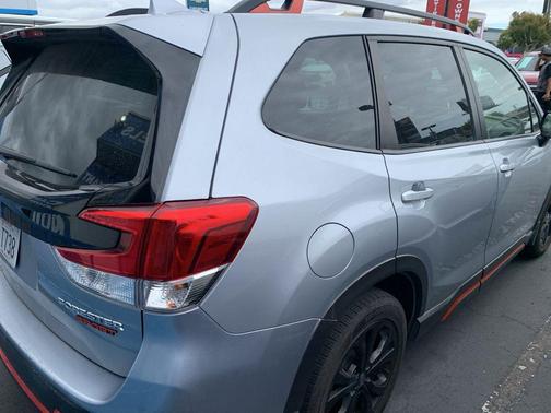 Ice Silver Metallic 2023 Subaru Forester Sport