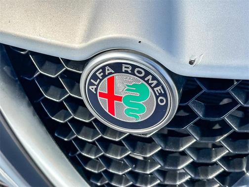 2022 Alfa Romeo Stelvio Ti
