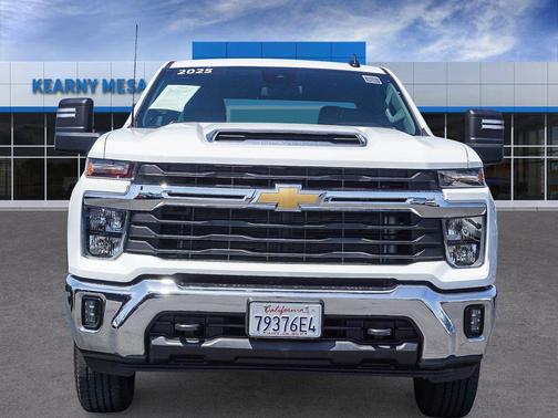 Summit White 2025 Chevrolet Silverado 2500 LT