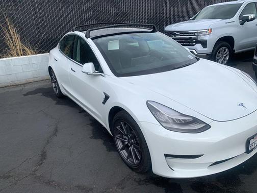 Pearl White Multi-Coat 2020 Tesla Model 3 Standard Range Plus