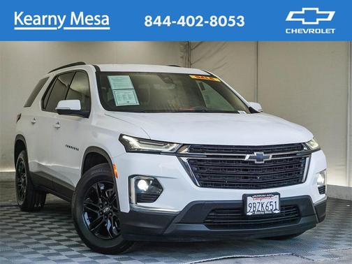 2022 Chevrolet Traverse LT Leather