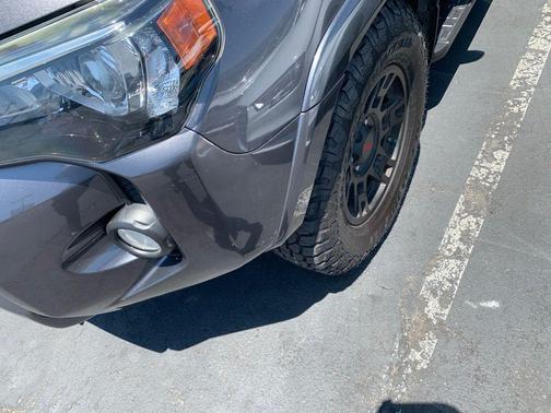 Magnetic Gray Metallic 2020 Toyota 4Runner SR5 Premium