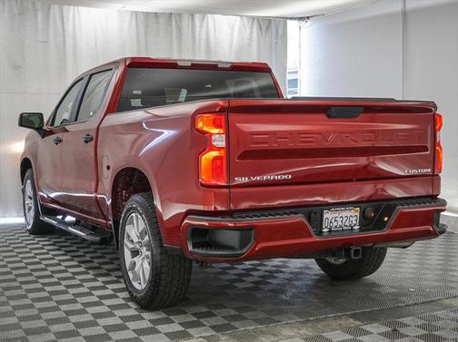 2021 Chevrolet Silverado 1500 Custom