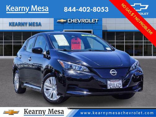 Super Black 2024 Nissan Leaf S