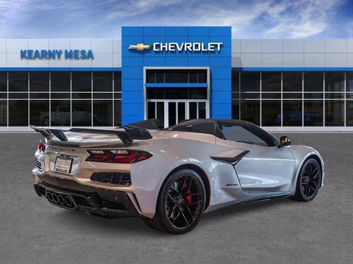 Blade Silver Metallic 2026 Chevrolet Corvette Z06