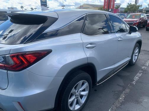 Silver Lining Metallic 2017 Lexus RX 350 Base