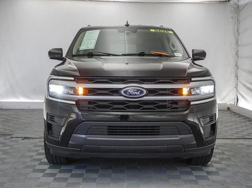 2022 Ford Expedition Max XLT