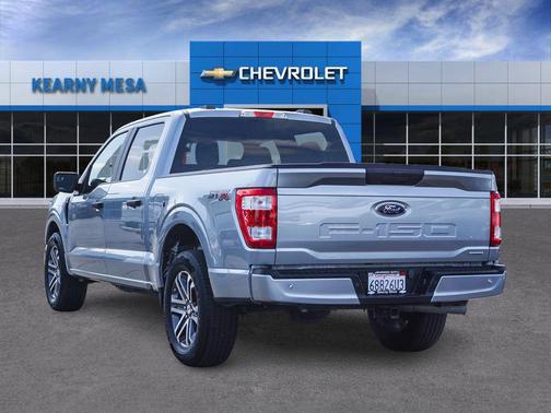 Silver Metallic 2023 Ford F-150 XL