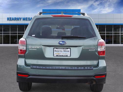 Jasmine Green Metallic 2016 Subaru Forester 2.5i Premium