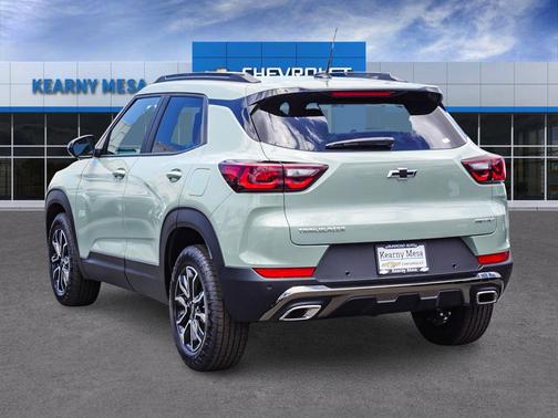 Cacti Green 2026 Chevrolet Trailblazer ACTIV