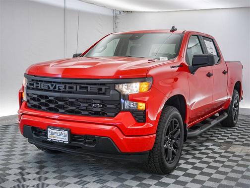 2025 Chevrolet Silverado 1500 Custom