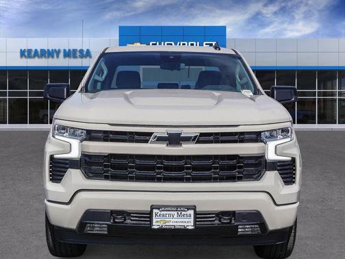White Sands 2026 Chevrolet Silverado 1500 RST