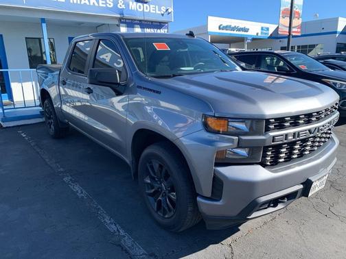 2022 Chevrolet Silverado 1500 Custom