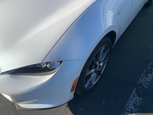 2023 Mazda MX-5 Miata RF Grand Touring