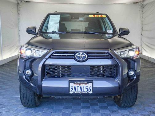 2022 Toyota 4Runner SR5