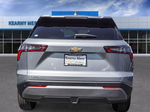 Sterling Gray Metallic 2026 Chevrolet Equinox 1LT