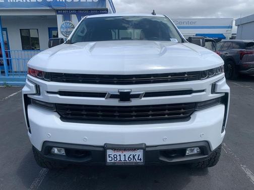 Summit White 2019 Chevrolet Silverado 1500 RST