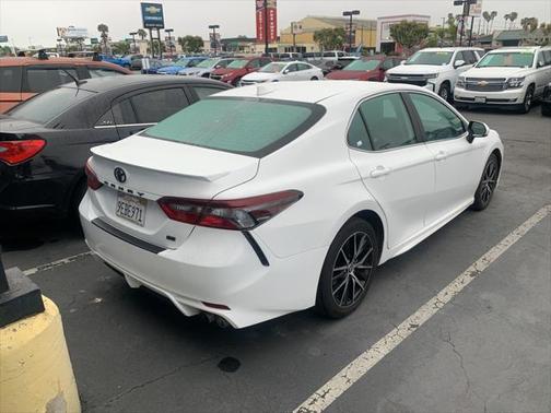 2023 Toyota Camry SE