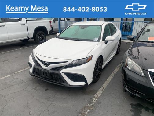 2023 Toyota Camry SE