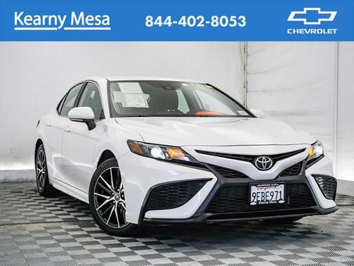 2023 Toyota Camry SE