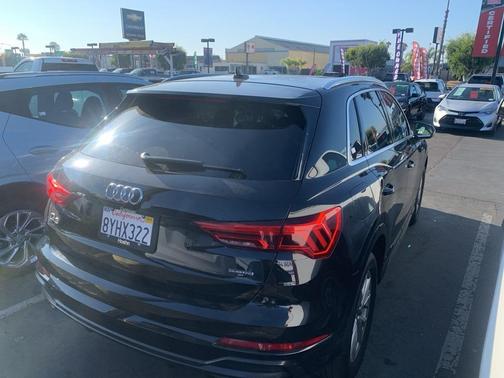 2022 Audi Q3 45 S line Premium