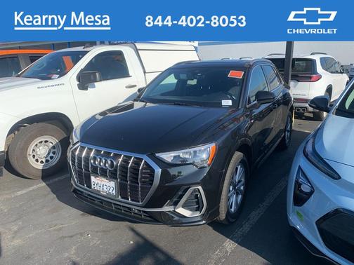 2022 Audi Q3 45 S line Premium