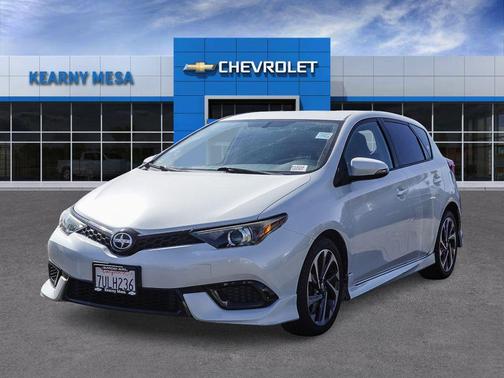 2016 Scion iM Base