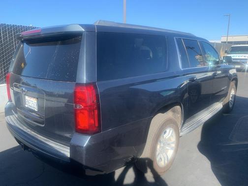 2020 Chevrolet Suburban LS