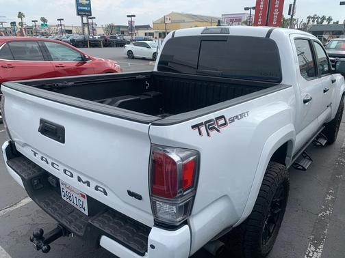 2020 Toyota Tacoma TRD Sport