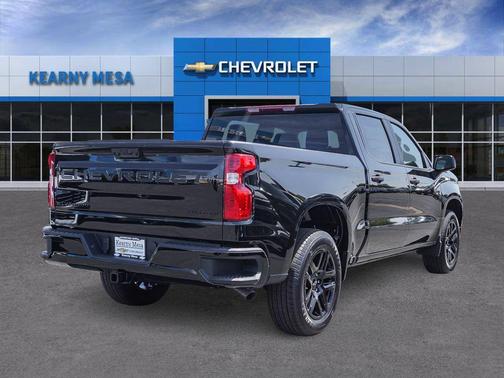 Black 2026 Chevrolet Silverado 1500 Custom