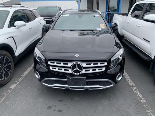 Cosmos Black Metallic 2020 Mercedes-Benz GLA 250 Base