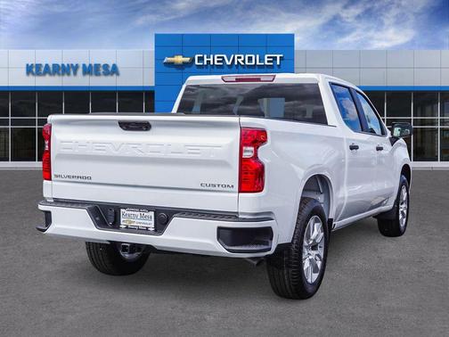 Summit White 2026 Chevrolet Silverado 1500 Custom