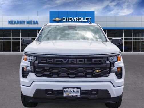 Summit White 2026 Chevrolet Silverado 1500 Custom