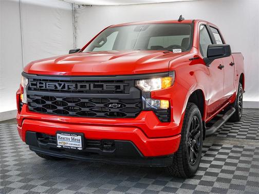 2025 Chevrolet Silverado 1500 Custom