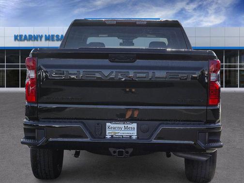 2026 Chevrolet Silverado 1500 Custom