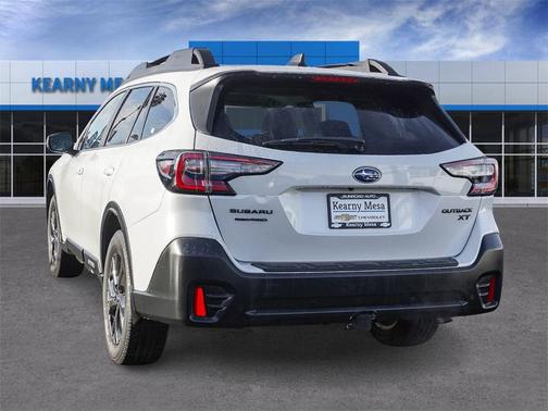 2022 Subaru Outback Onyx Edition XT