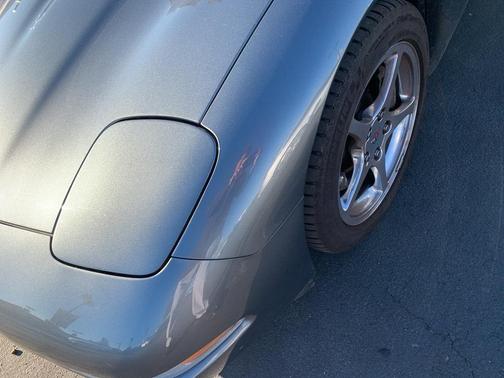 2003 Chevrolet Corvette Base