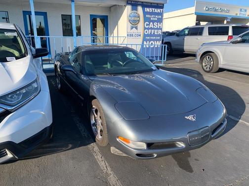 2003 Chevrolet Corvette Base