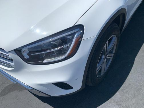 White 2021 Mercedes-Benz GLC 300 Base