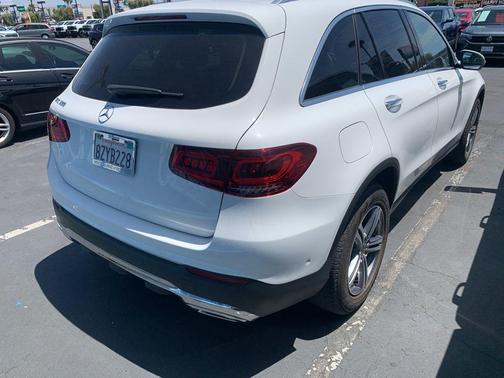 White 2021 Mercedes-Benz GLC 300 Base