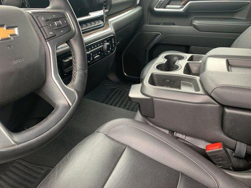 Dark Ash Metallic 2024 Chevrolet Silverado 2500 LT