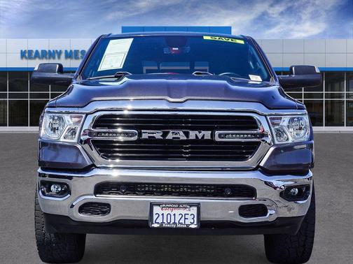 Granite Crystal Metallic Clearcoat 2019 RAM 1500 Big Horn