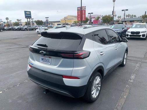 Silver Flare Metallic 2023 Chevrolet Bolt EUV LT