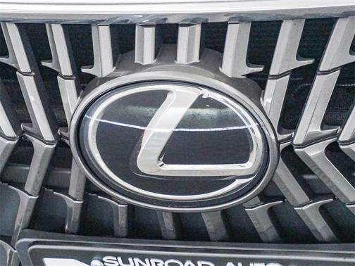 2022 Lexus ES 350 Base
