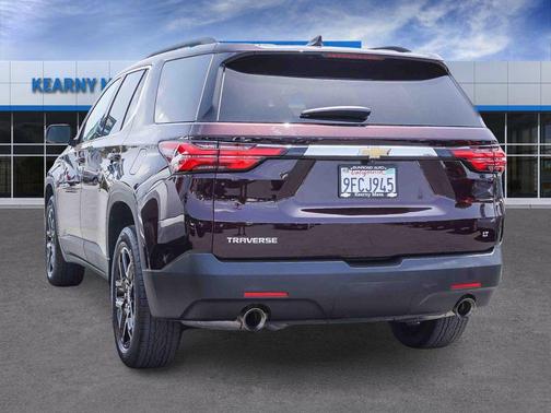 Black Cherry Metallic 2023 Chevrolet Traverse LT Leather